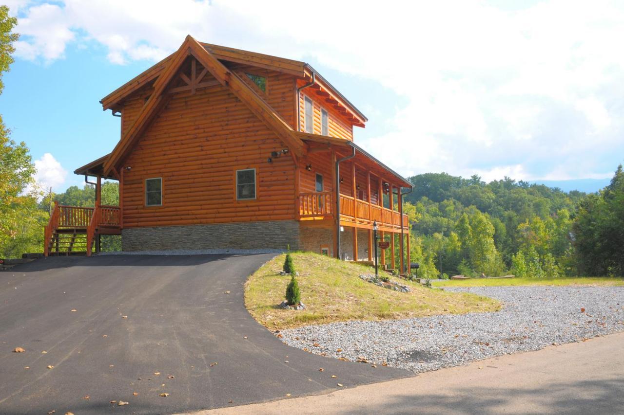 Ridge View Lodge Nature And Mountain View - Hot Tub - Firepit - Yard - Games Gatlinburg Kültér fotó