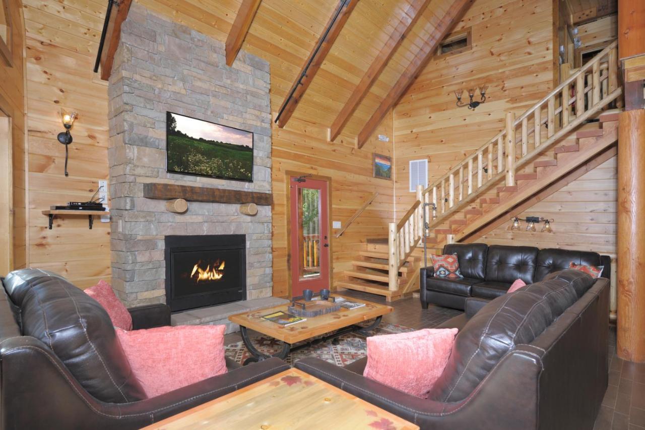 Ridge View Lodge Nature And Mountain View - Hot Tub - Firepit - Yard - Games Gatlinburg Kültér fotó