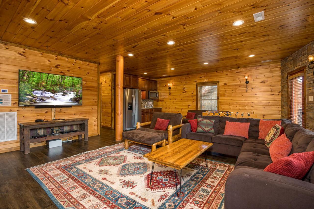 Ridge View Lodge Nature And Mountain View - Hot Tub - Firepit - Yard - Games Gatlinburg Kültér fotó