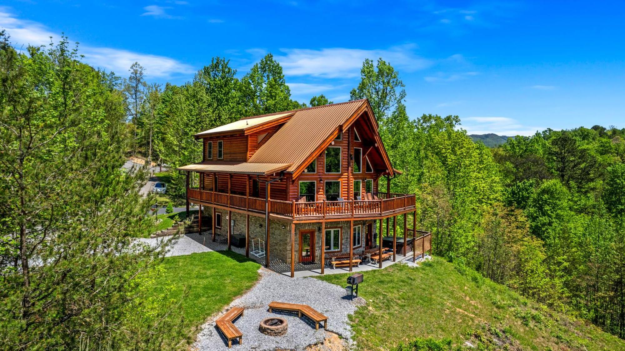 Ridge View Lodge Nature And Mountain View - Hot Tub - Firepit - Yard - Games Gatlinburg Kültér fotó
